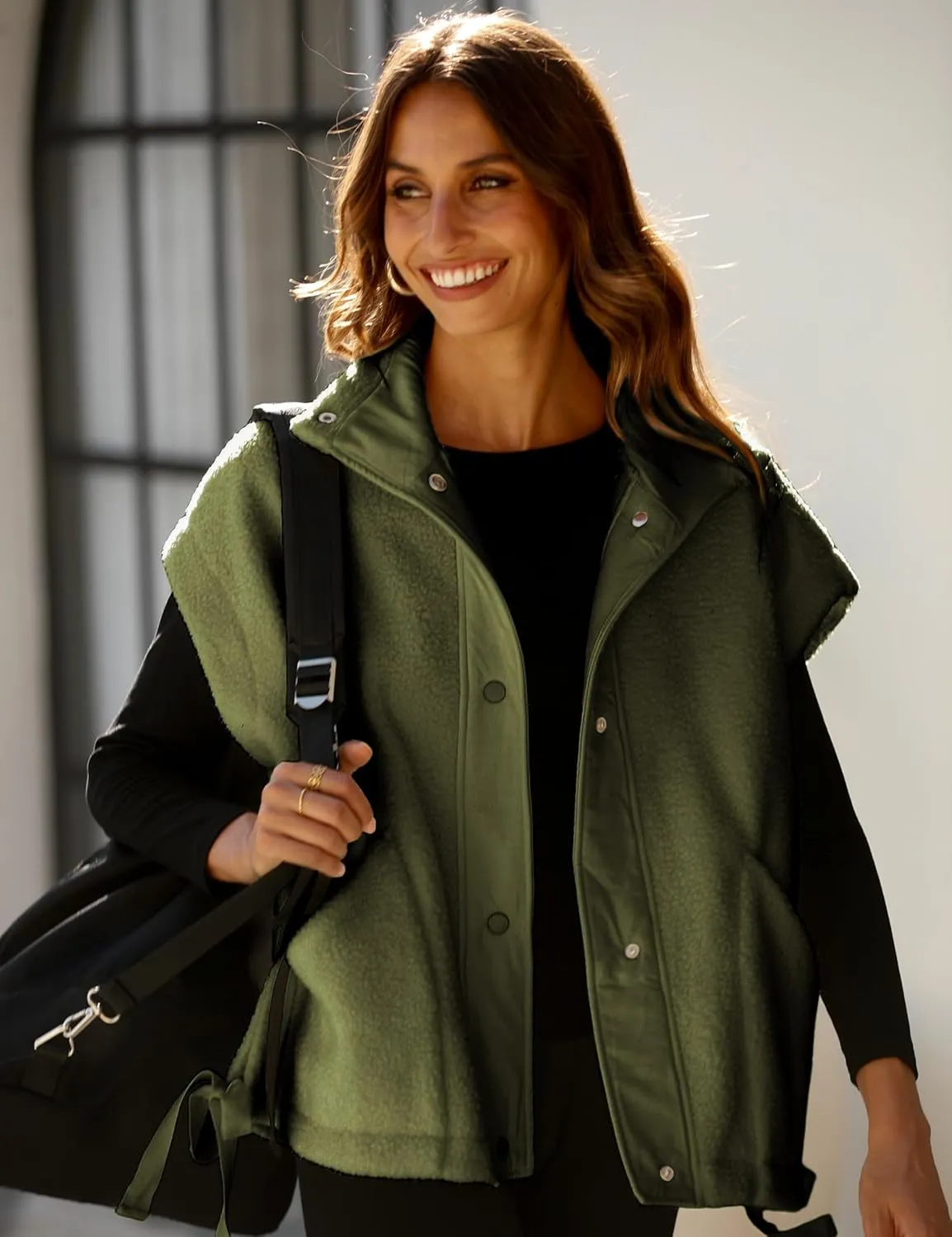 Athlisan Womens Fleece Vest Casual Sleeveless Button Down Sherpa Jacket Outerwear with Pockets