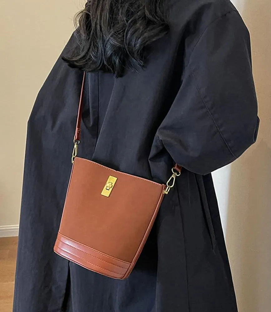 Bucket Bag Crossbody Handbag for Women Fashionable and Versatile Purses Small Tote Work Shoulder Handle Bag