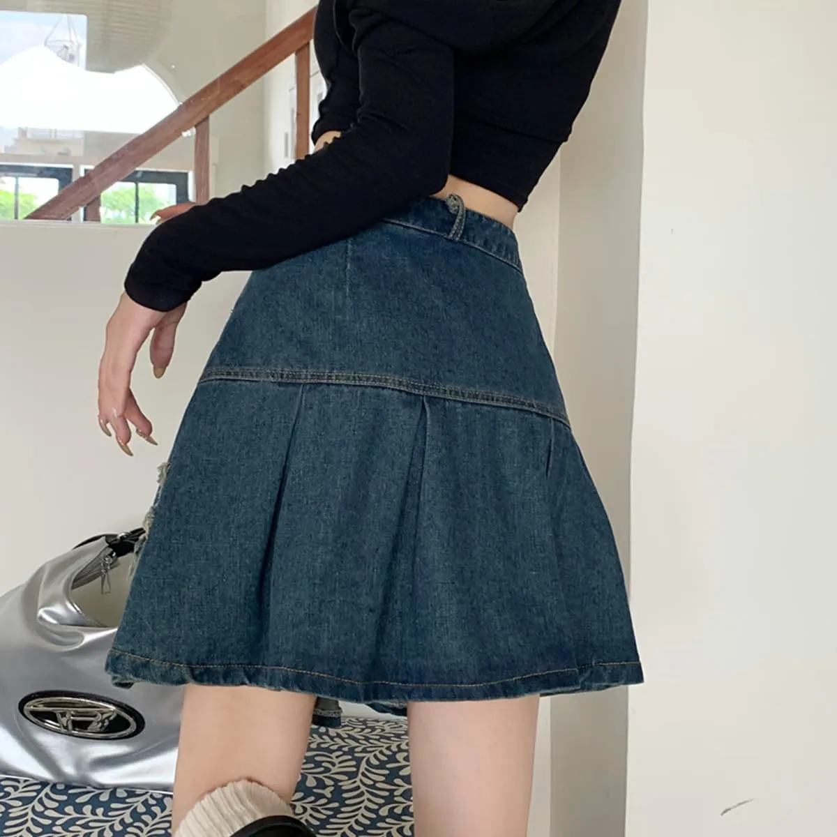 Casual Women's Denim Mini Skirt Y2K Fashion Vintage A Line High Waist Pleated Star Tassel Patch Jean Skirt