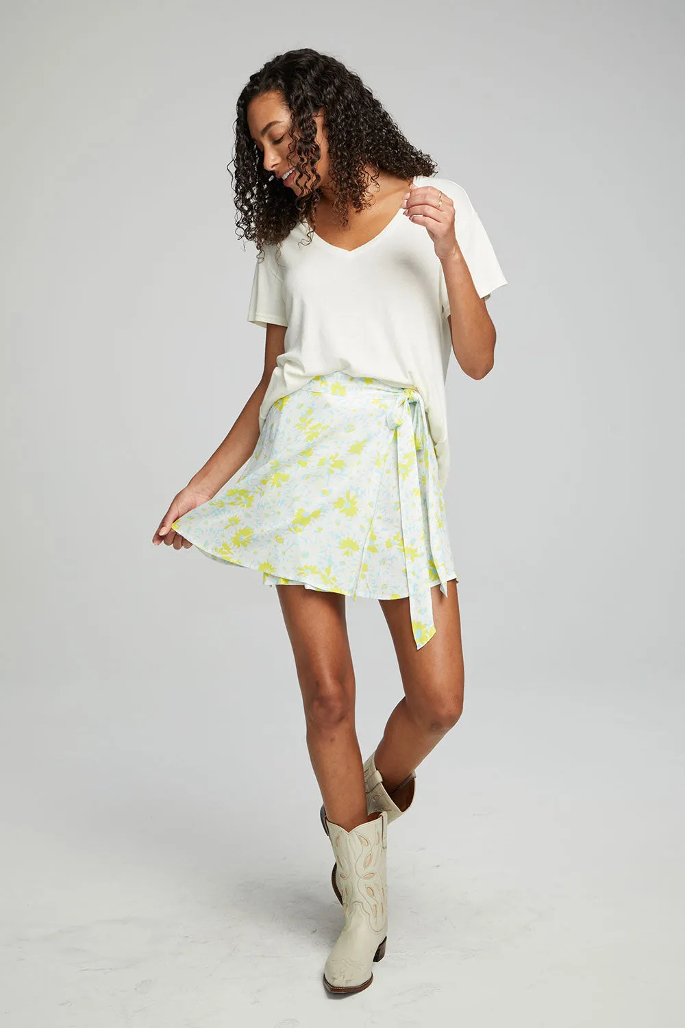 Fleet Wrap Mini Skirt - Baby Blue Daisy Floral
