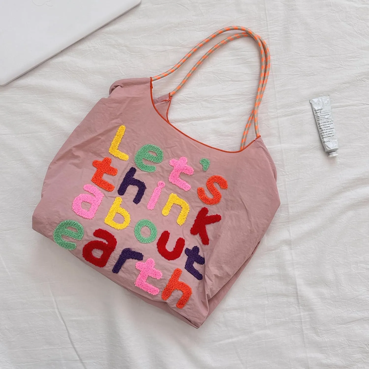 Large Capacity Letter Embroidery Tote Bag Stylish and Versatile Shoulder Bag for Everyday Use Unique Design