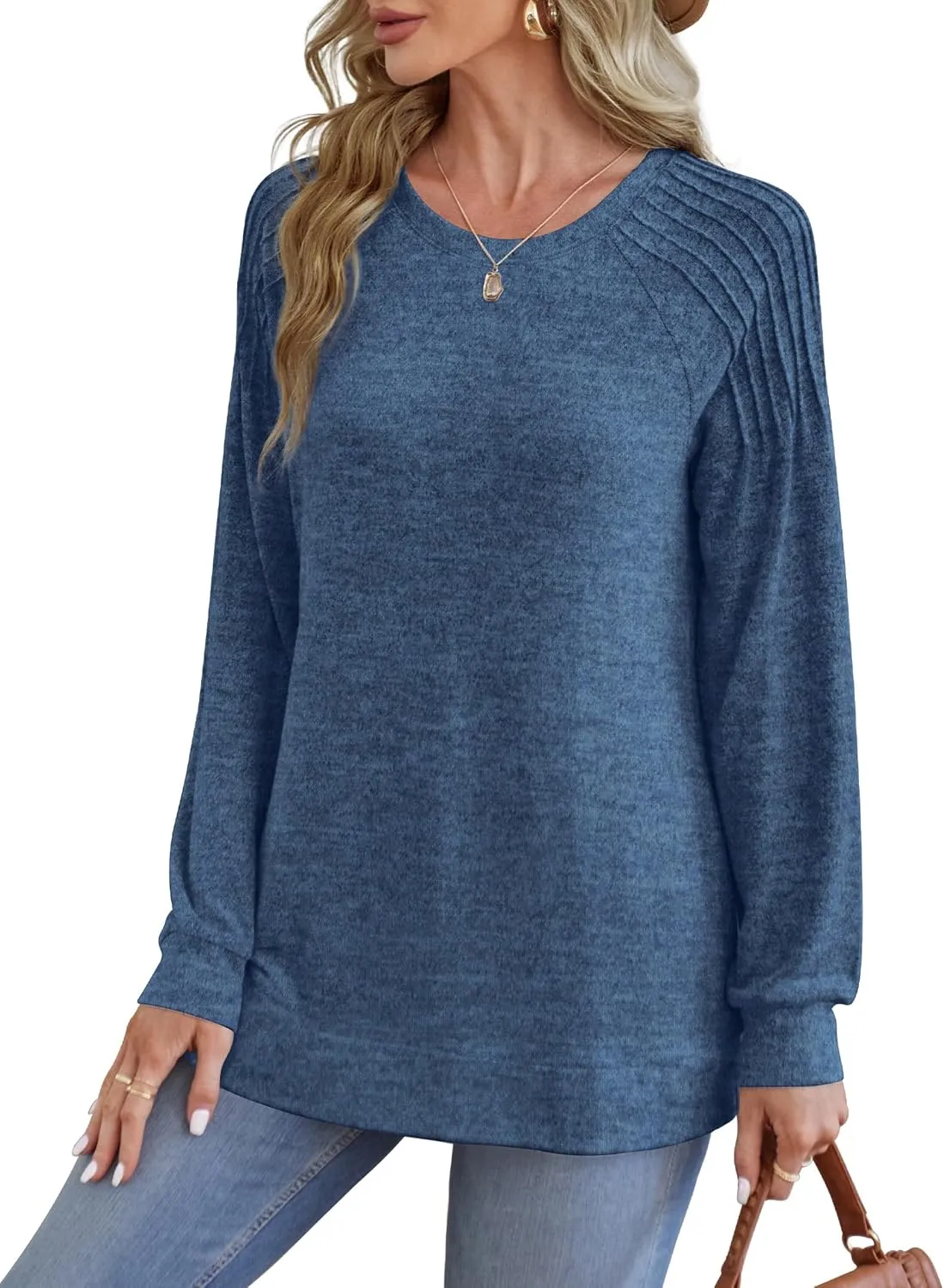 Saloogoe Sweatshirt for Women Crewneck Pleated Long Sleeve Shirts Tunic Tops Fashion Winter Clothing 2025