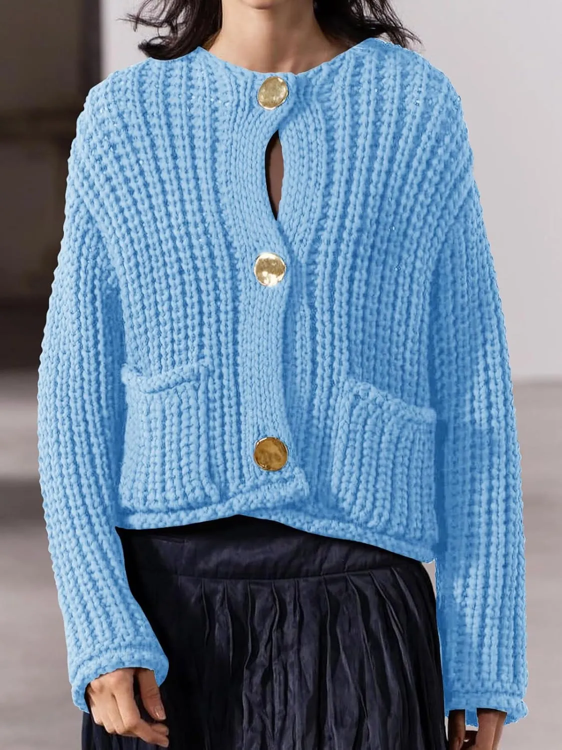 Saodimallsu Womens Button Up Sweaters Fall Chunky Knit Cropped Trendy Crewneck Loose Cardigan with Pockets