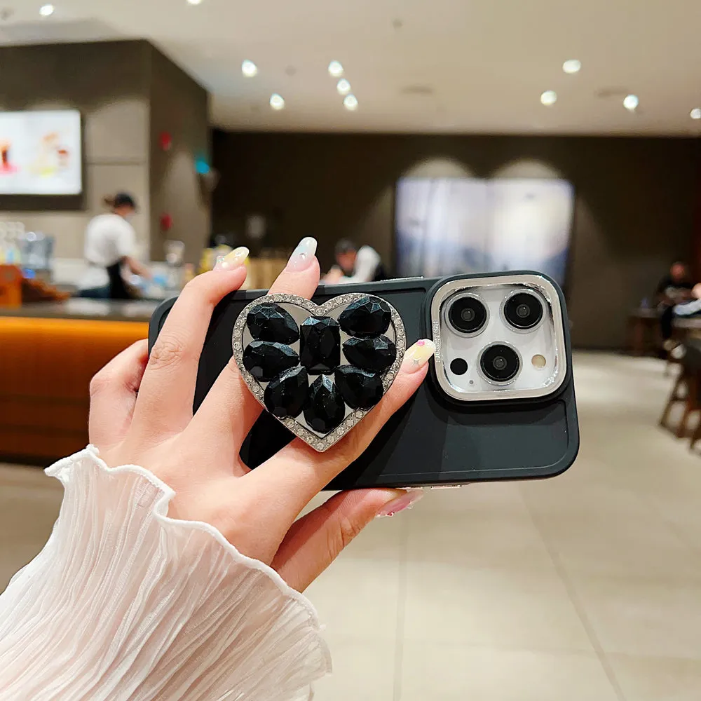 Stone Heart Shape Stand Silicone Soft Phone Case with Bracelet - iPhone 15 Pro Max