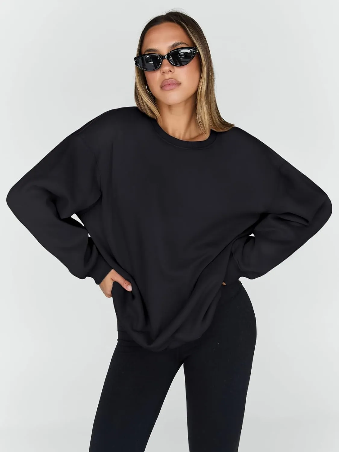 Trendy Queen Sweatshirts for Women Hoodies Oversized Crewneck Tops Sweaters Comfy Fall Winter Outfits Clothes 2025 Fashion