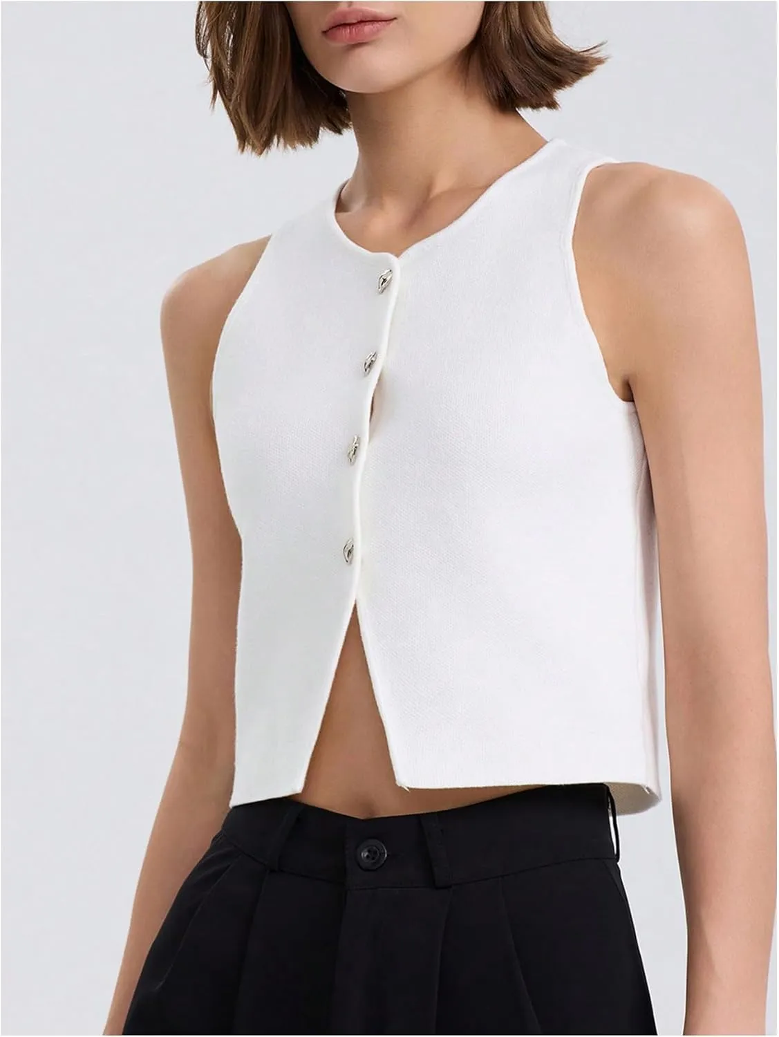 Verdusa Women's Button Down Split Sweater Vests Old Money Crewneck Sleeveless Knit Crop Tops
