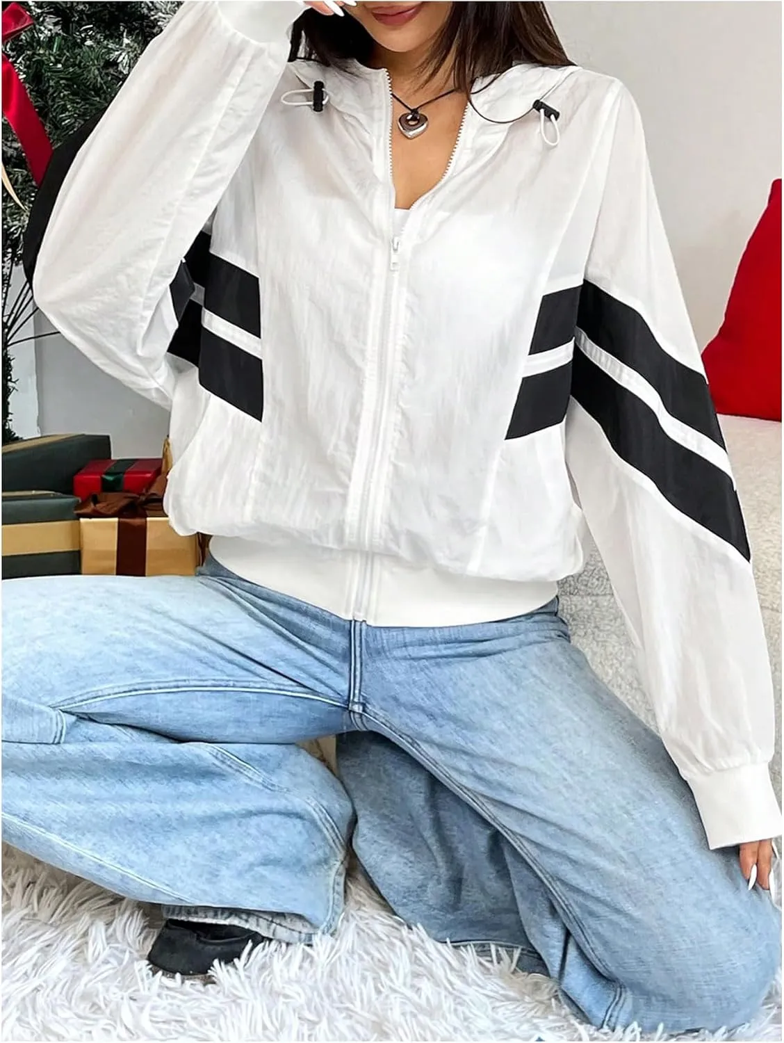 Verdusa Women's Color Block Zip Up Hooded Jacket Outerwear Loose Windbreaker Jackets