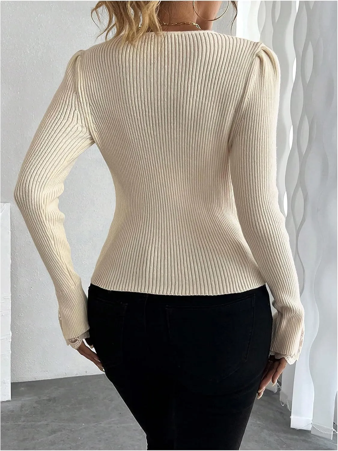 Verdusa Women's Floral Lace Faux Pearl Pullover Sweaters V Neck Long Sleeve Knit Tops