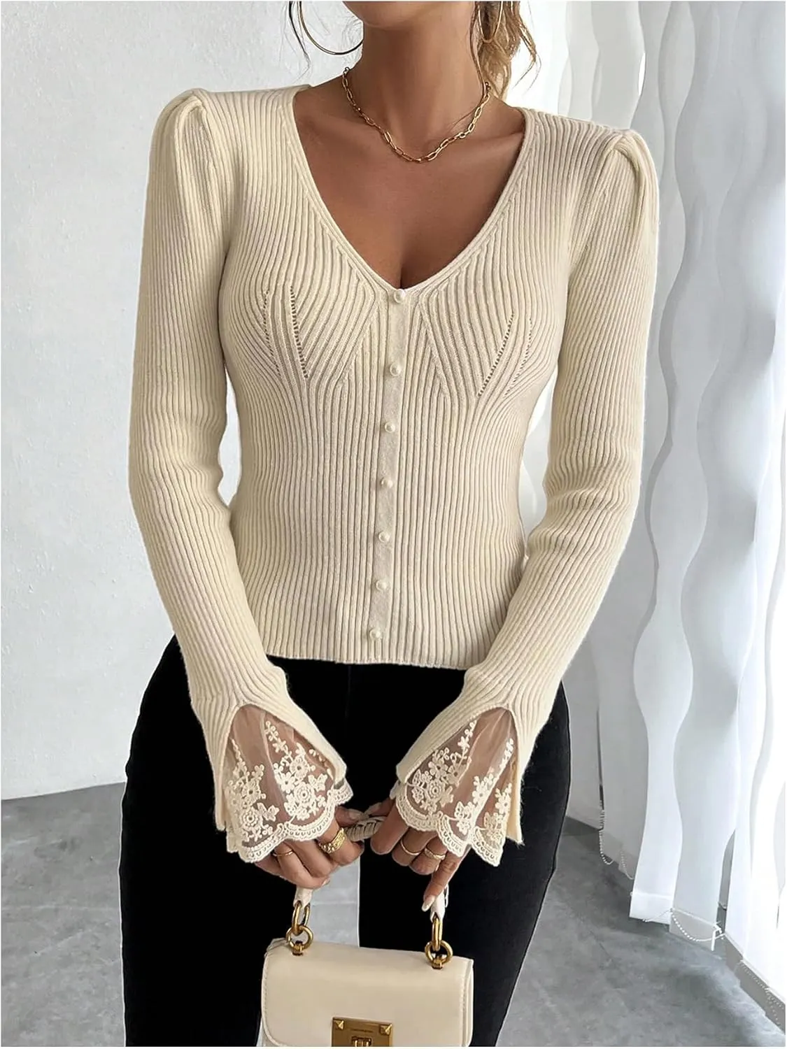 Verdusa Women's Floral Lace Faux Pearl Pullover Sweaters V Neck Long Sleeve Knit Tops