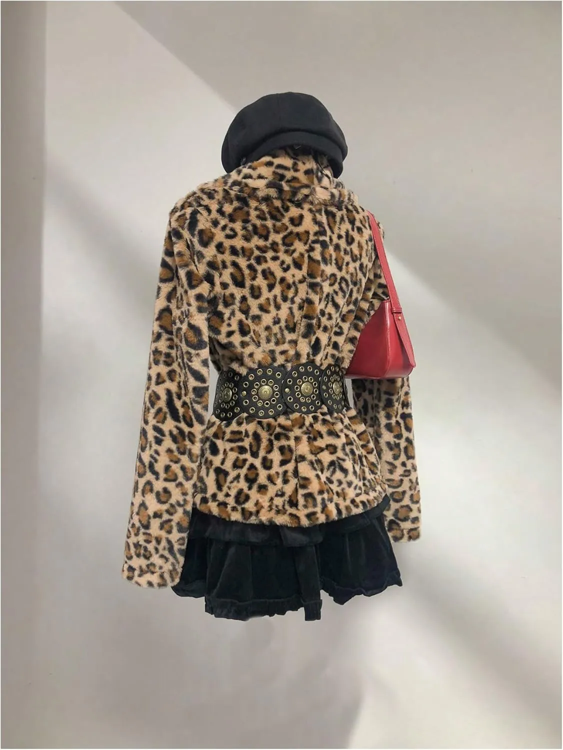WDIRARA Women's Leopard Faux Fur Coat Long Sleeve Fuzzy Outerwear Warm Jacket