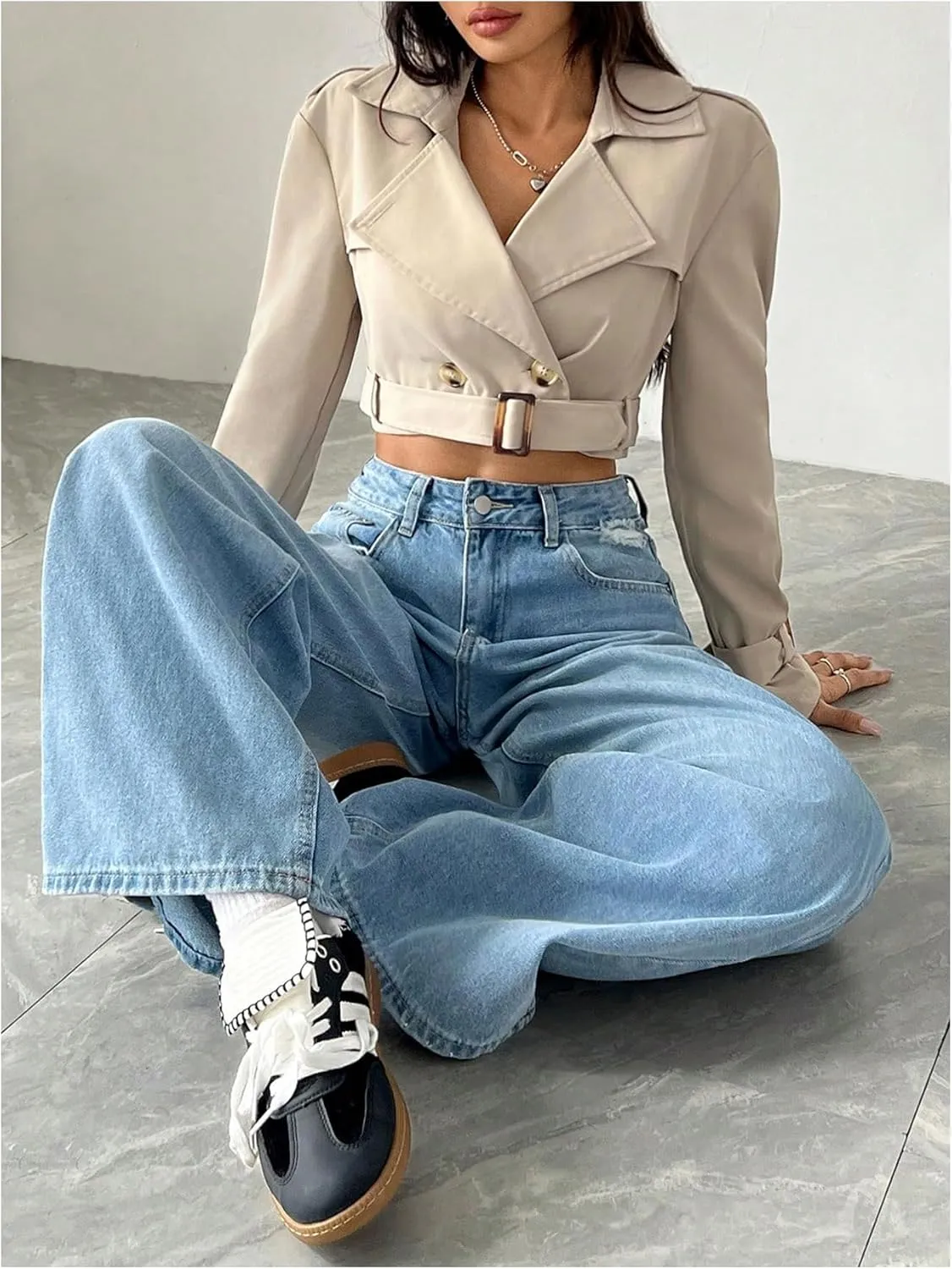 WDIRARA Women's Long Sleeve Cropped Trench Coat Lapel Collar Belted Jacket Lightweight Outerwear