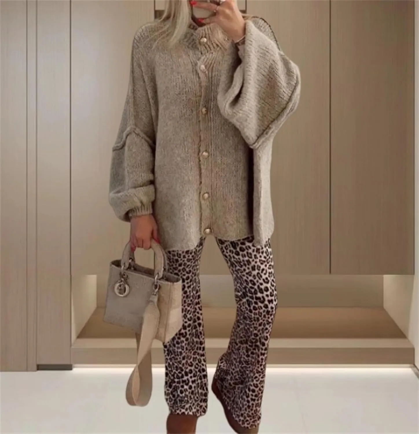Women Y2k Knit Oversized Cardigan Sweater Casual Batwing Long Sleeve Crewneck Button Down Sweaters Jackets
