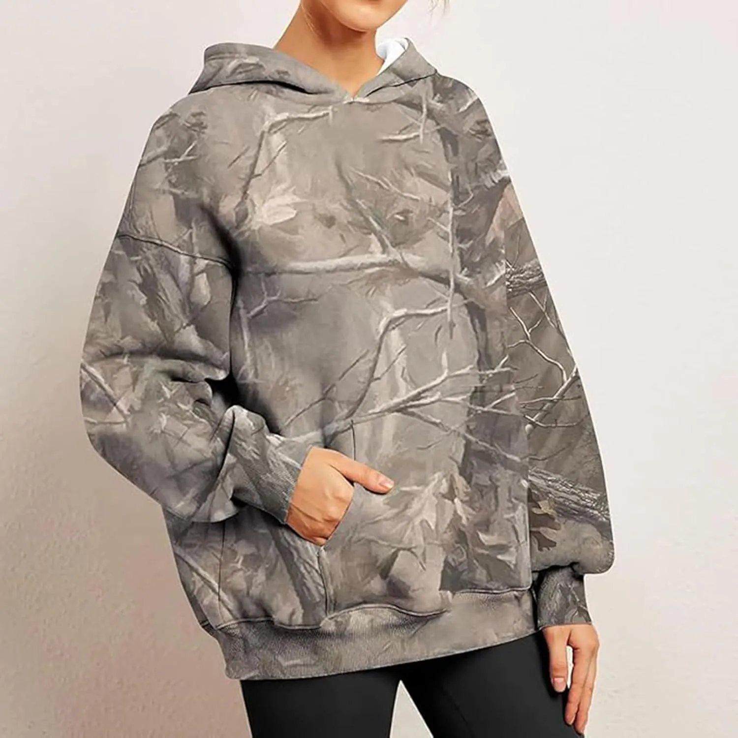 Womens Camo Sweatshirts Hoodies Long Sleeve Pullover Fleece Oversized Sweaters Casual Loose Tops with Pocket