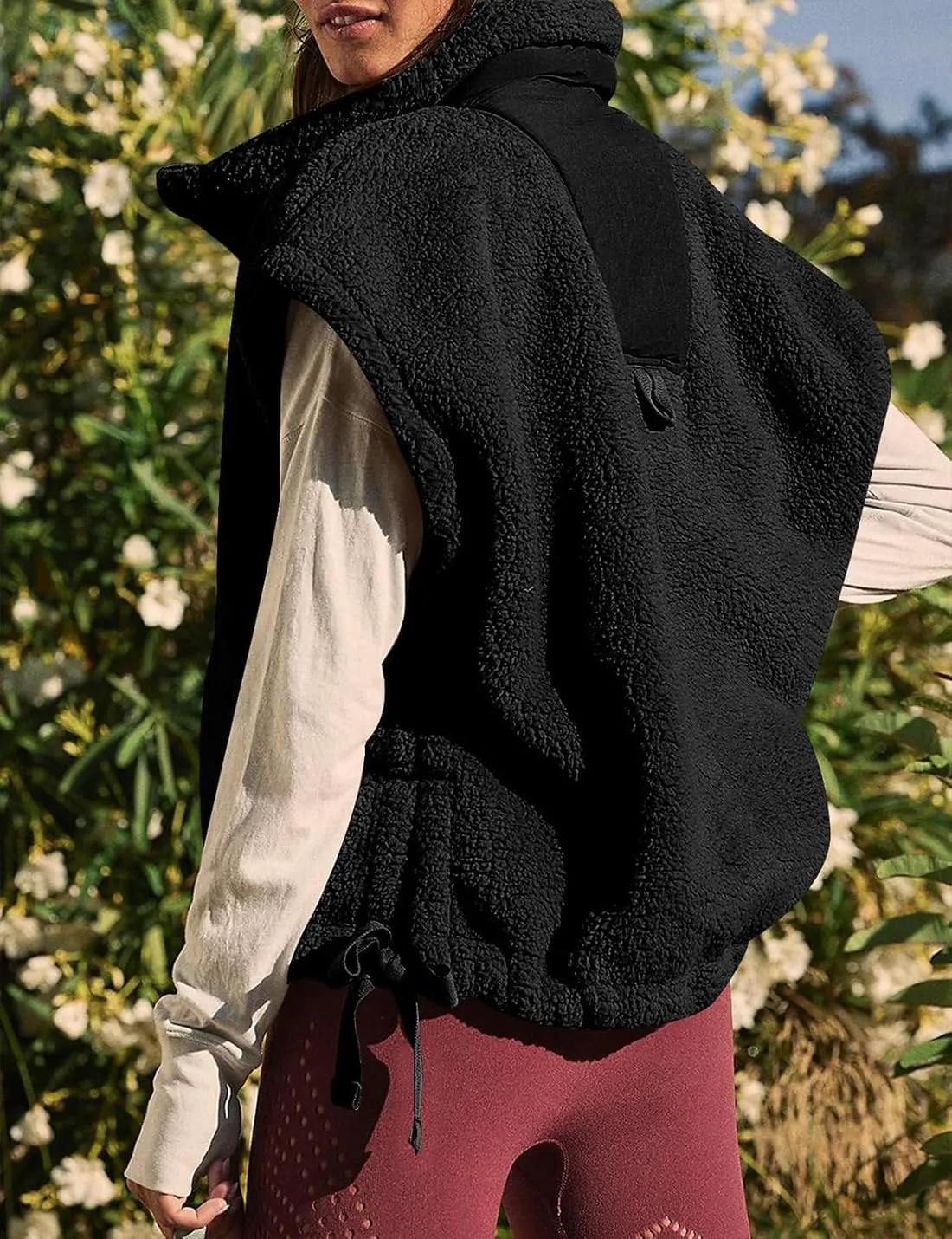 Womens Oversized Fuzzy Fleece Vest Button Down Sherpa Sleeveless Outerwear Coat with Pockets