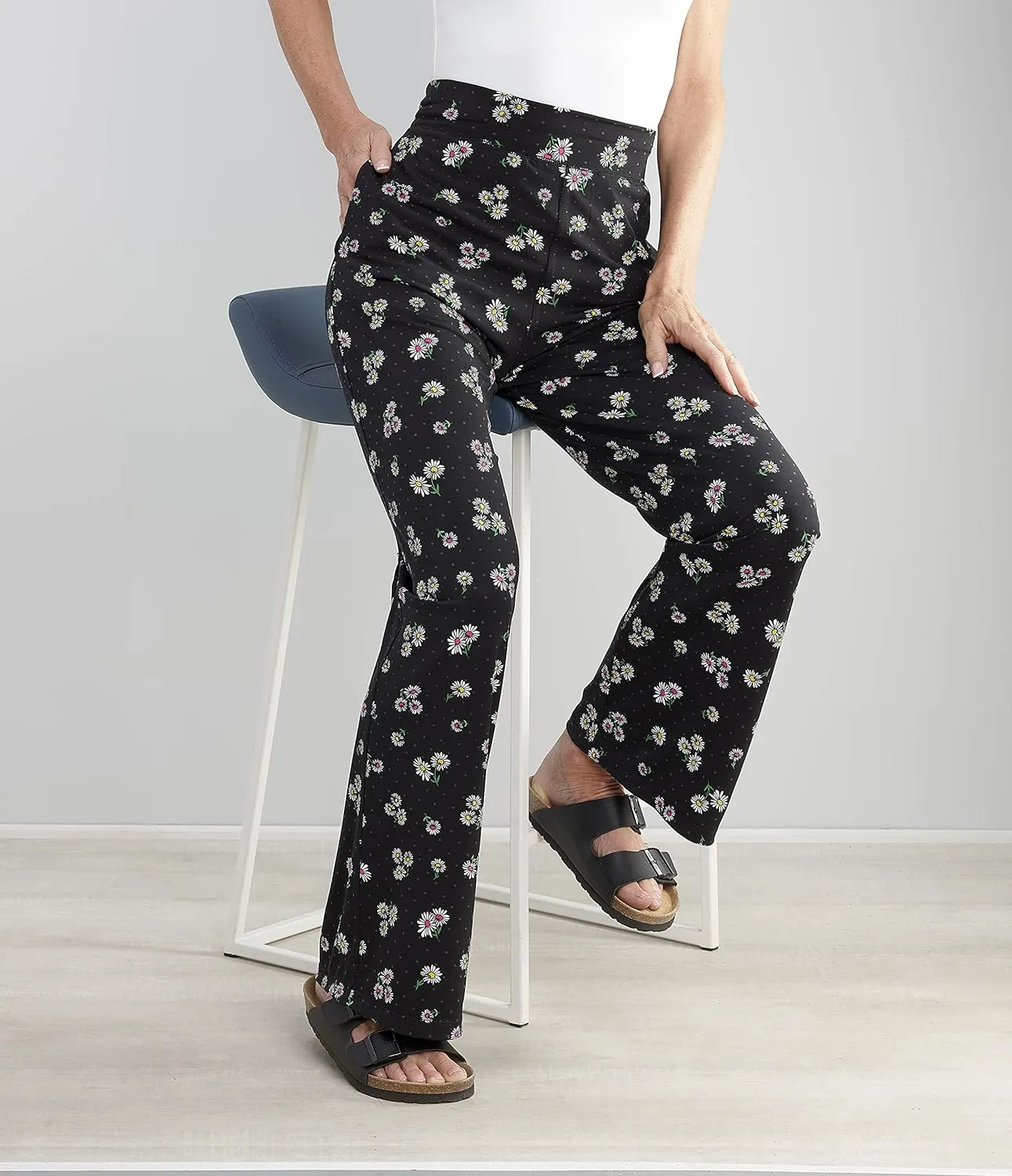 Womens Self Dressing Adaptive Wide Leg Pull-On Pants
