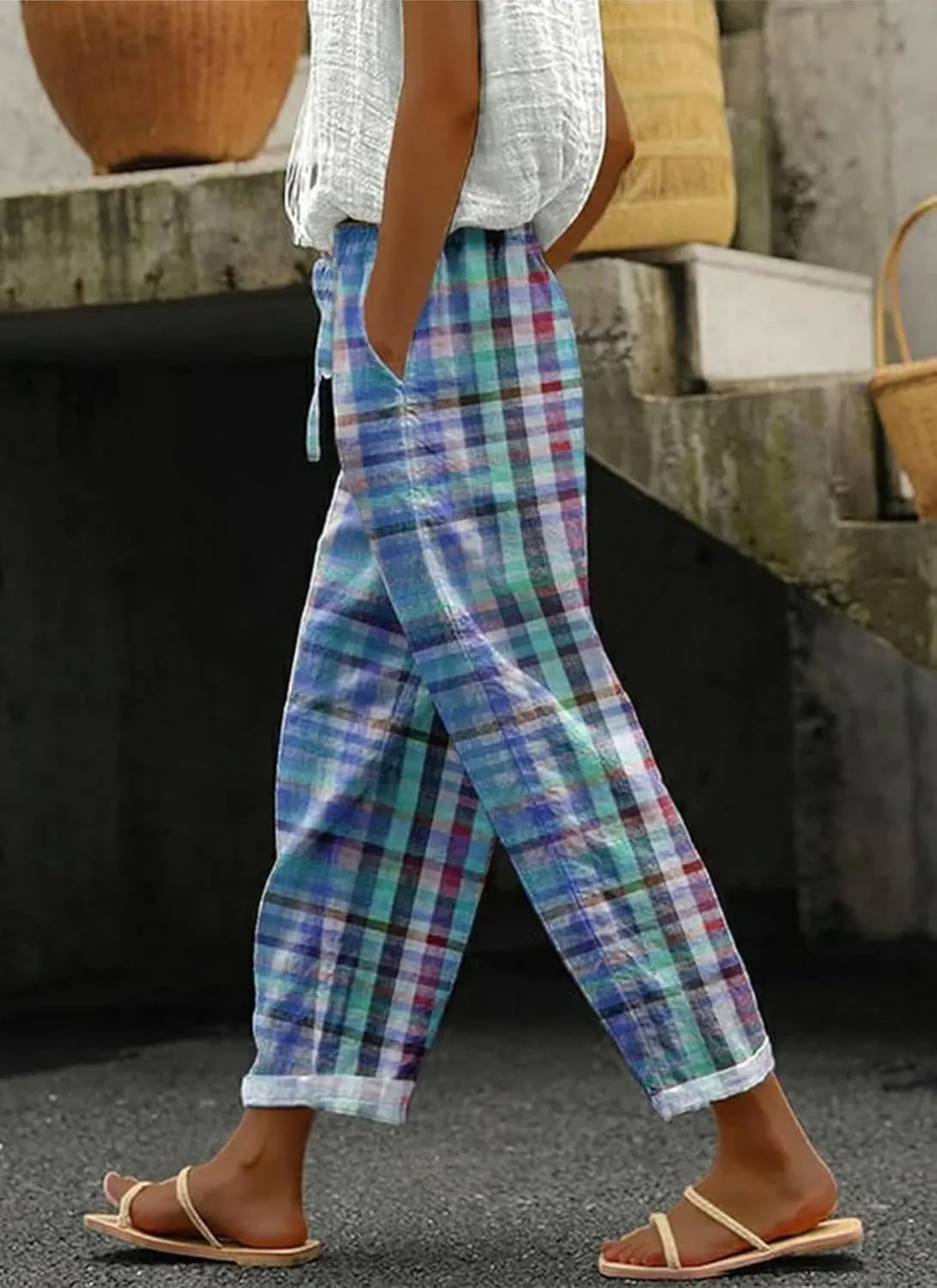 Womens Stylish Loose Fit Colorful Plaid Pants Wide-Leg Style with Pockets 2025 Fashion Outfits