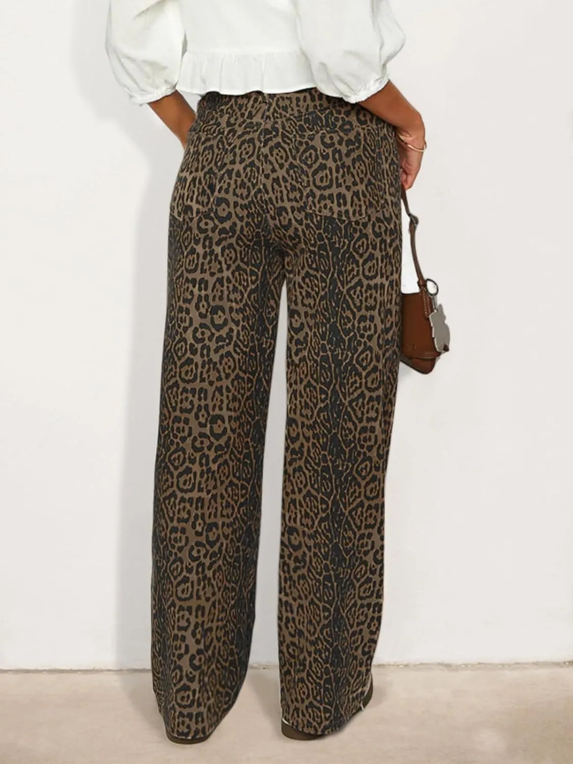 Women's Y2K Oversized Baggy Leopard Print Wide Straight Leg Jeans Stretchy High Waisted Cheetah Cargo Denim Pants